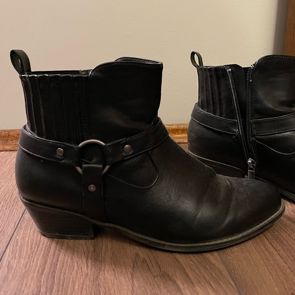 Torrid Black Harness Detail Cowboy Bootie - 7.5 WW - Picture 3 of 7